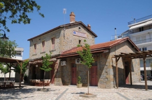 Αιτωλοακαρνανία: Τρένα που φύγαν και σταθμοί που μείναν…. (εικόνες)