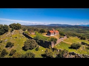 Ο Άγιος Γεώργιος Πόρτας Μπαμπίνης (Βίντεο)