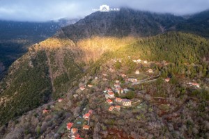 Το Αργυρό Πηγάδι